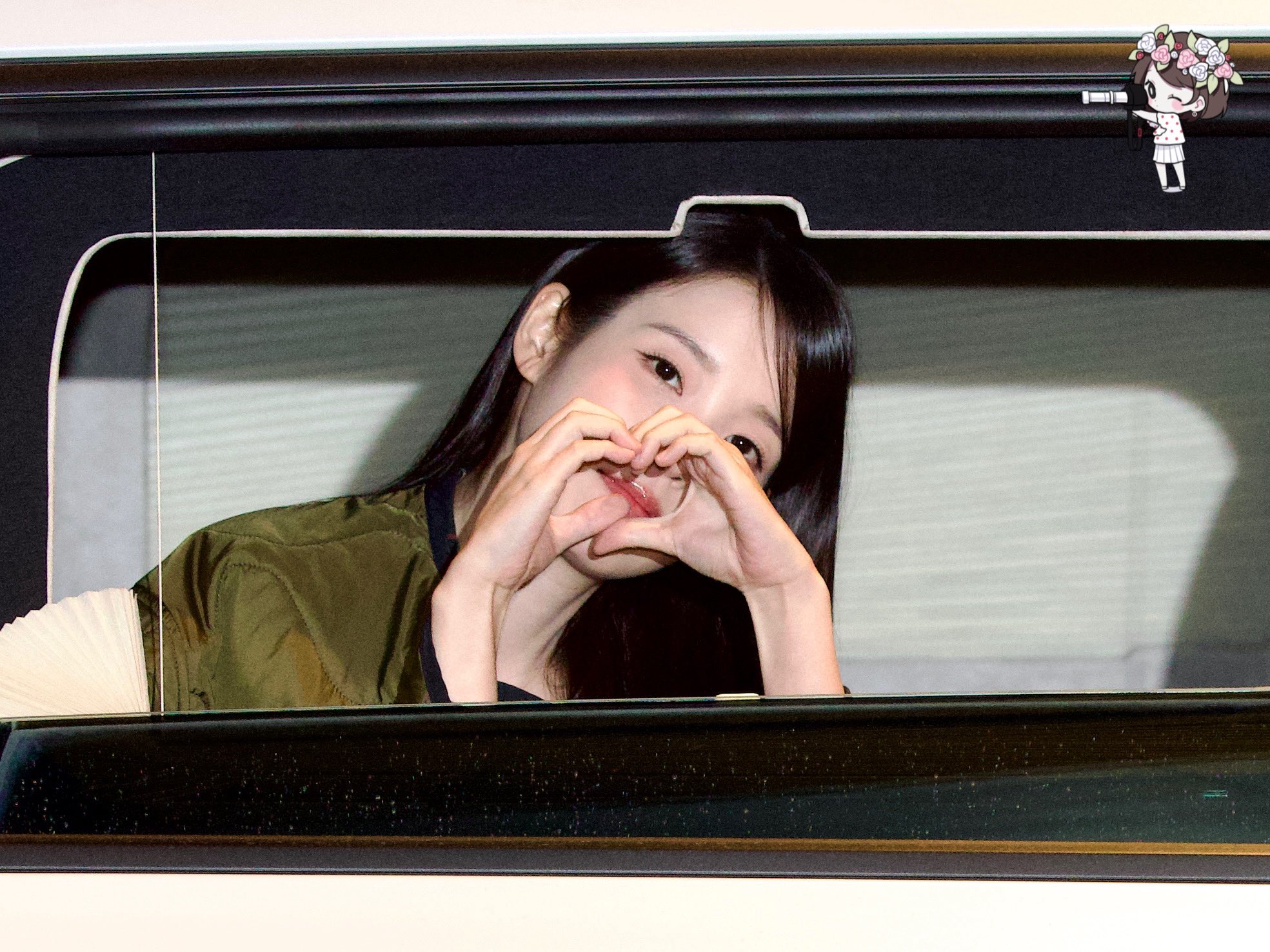 [잡담] 아이유) 퇴근길 너무 예뽀니 | 인스티즈