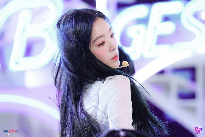 [잡담] 260405 아이린 인기가요 현장포토 사진 | 인스티즈