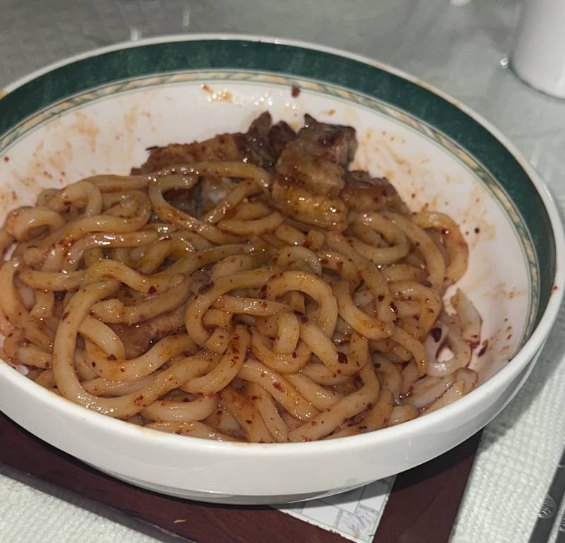 [잡담] 스물 둘 먹고 언니 밥 차려주는 동생 근황 | 인스티즈