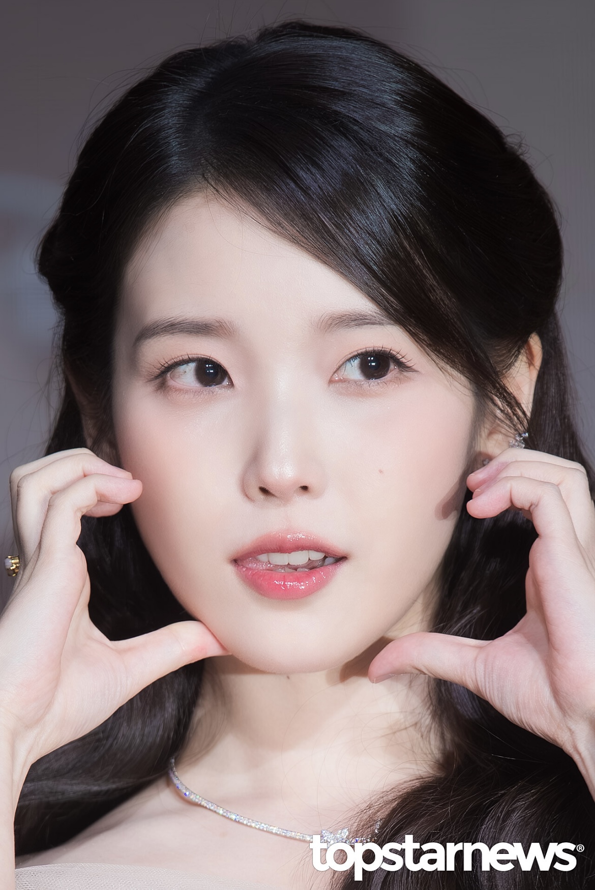 [잡담] 와 아이유 톱스타뉴스 사진봐 | 인스티즈