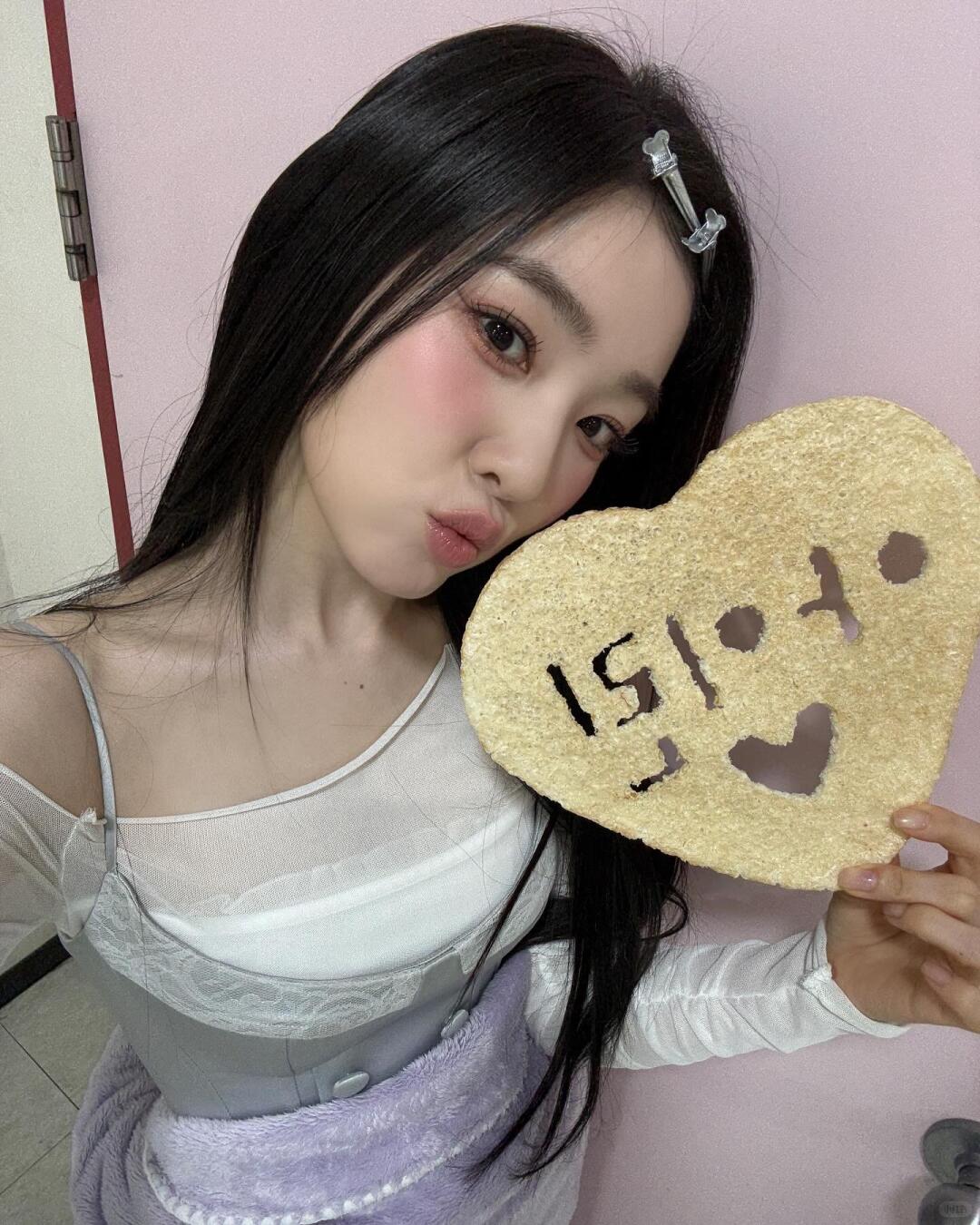 [잡담] 260406 아이린 인스타💚 | 인스티즈