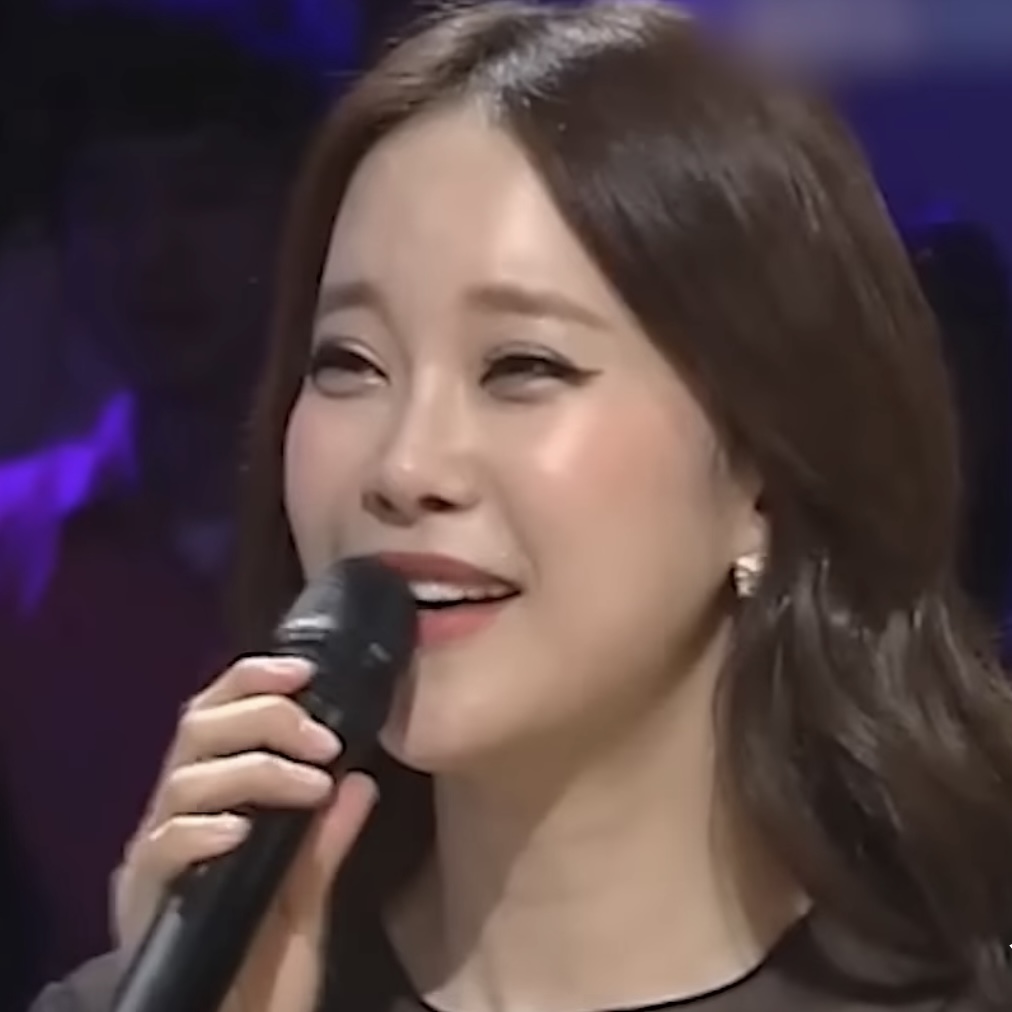 [잡담] 이런 느낌 블러셔 뭐 있을까 | 인스티즈