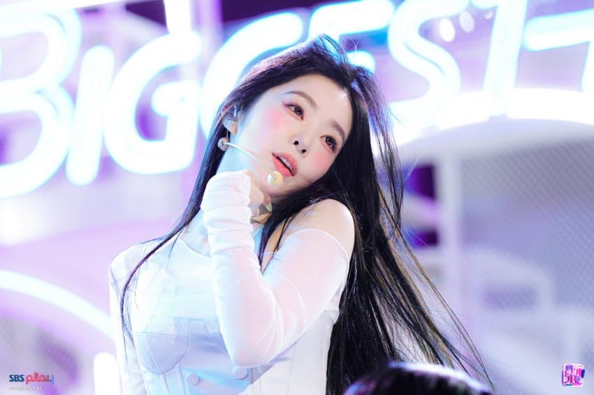 [잡담] 260405 아이린 인기가요 현장포토 사진 | 인스티즈