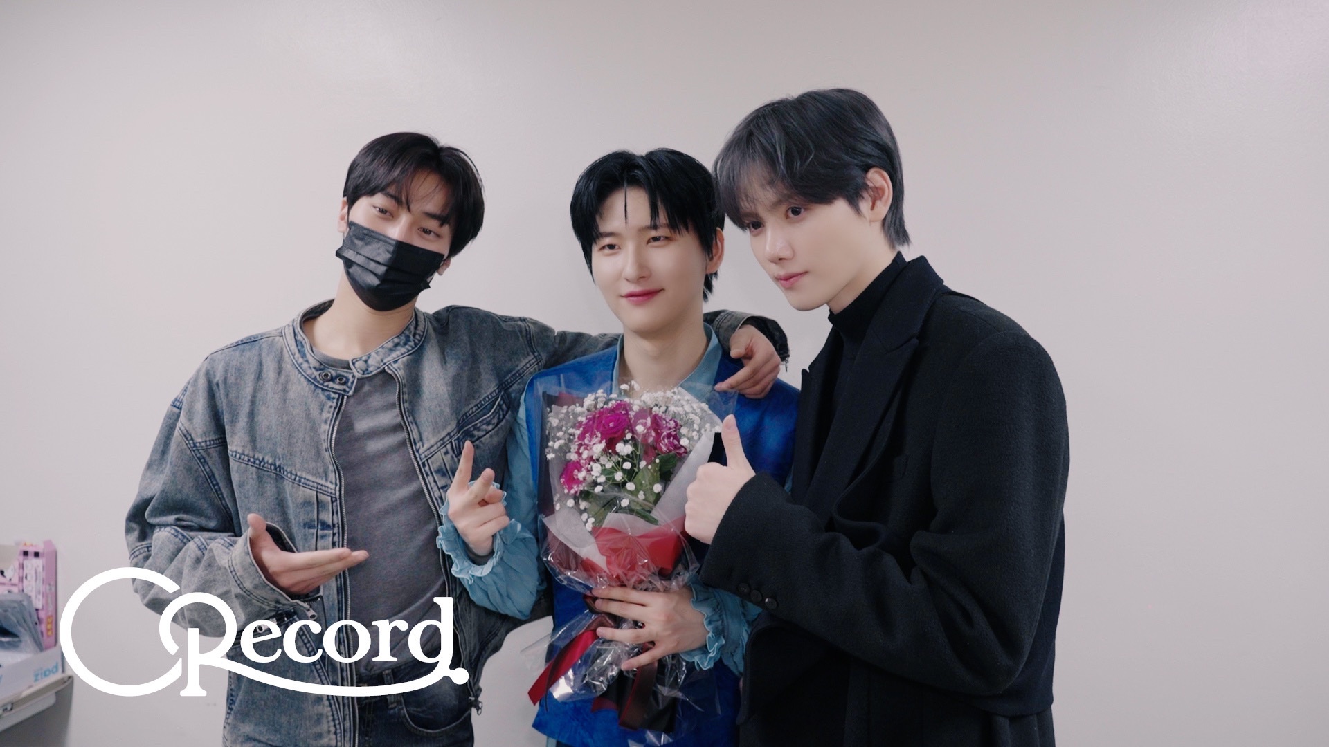 [미디어] 저... 사랑에 빠졌어요👑✧˚.🌹༘⋆ l 크래비티 우빈 '로미오와 줄리엣' 뮤지컬 연습&첫 공연 비하인드 | 인스티즈