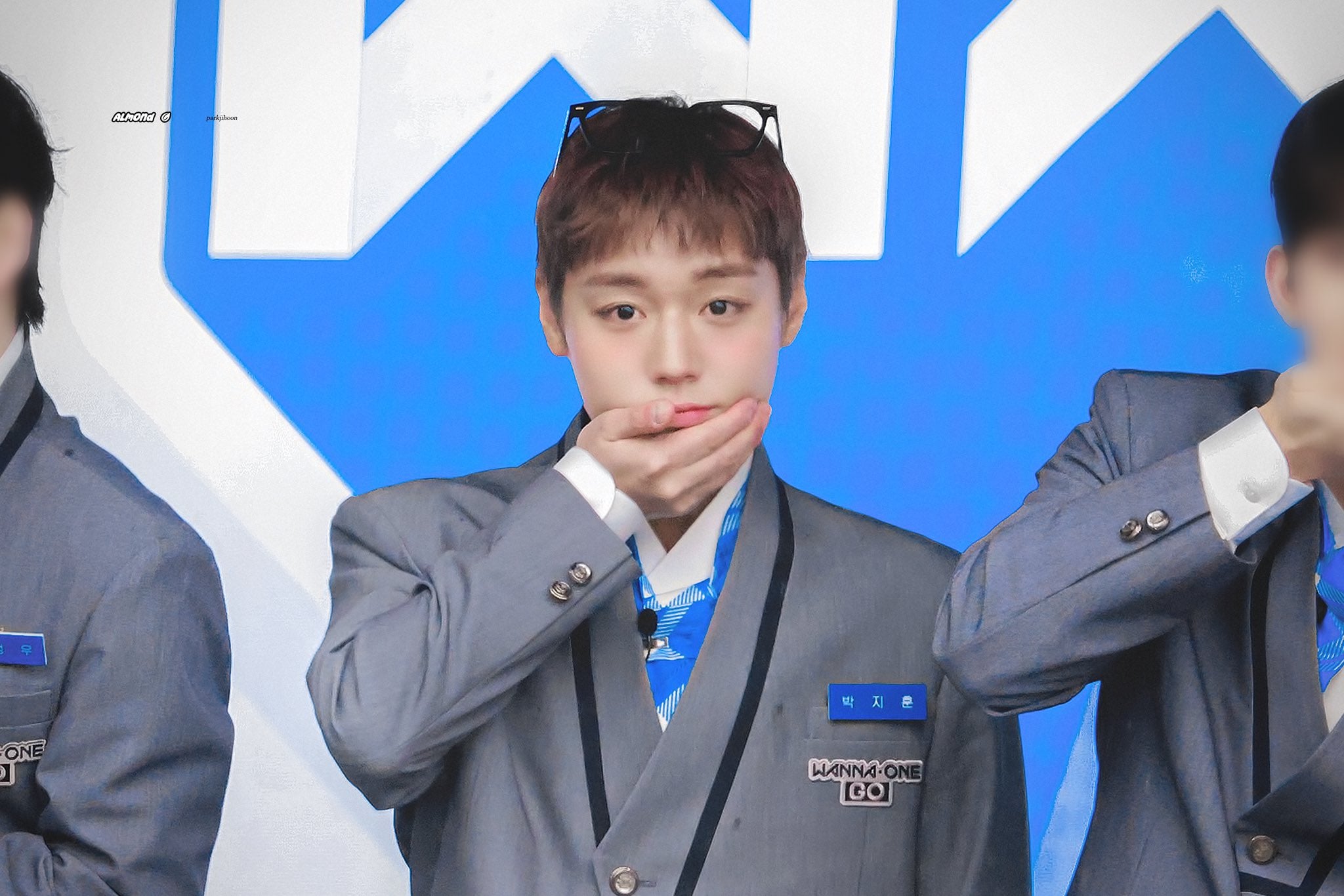 [잡담] 박지훈 오늘자 고화질 사진 | 인스티즈