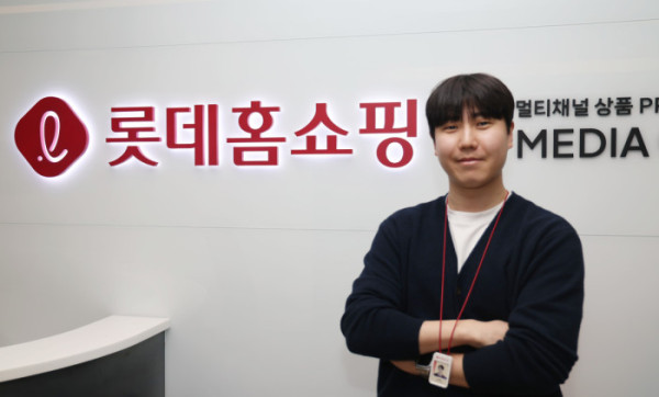 [정보/소식] 걸그룹 굿즈 완판⋯"경험 판매, 팬덤에 통했죠” [미니 인터뷰] | 인스티즈