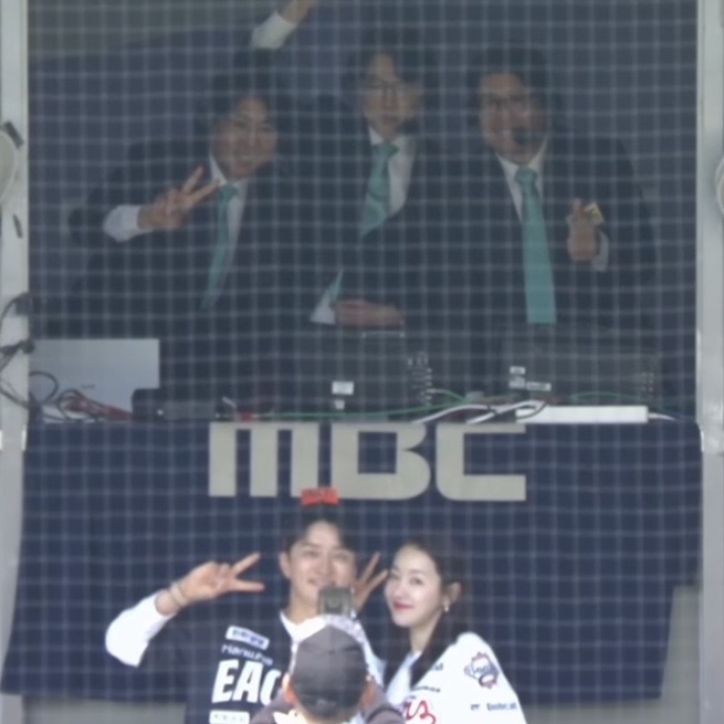 [잡담] 아 뒤에 해캐 아저씨들 ✌️ 웃기네 ㅋㅋㅋㅋㅋㅋ | 인스티즈