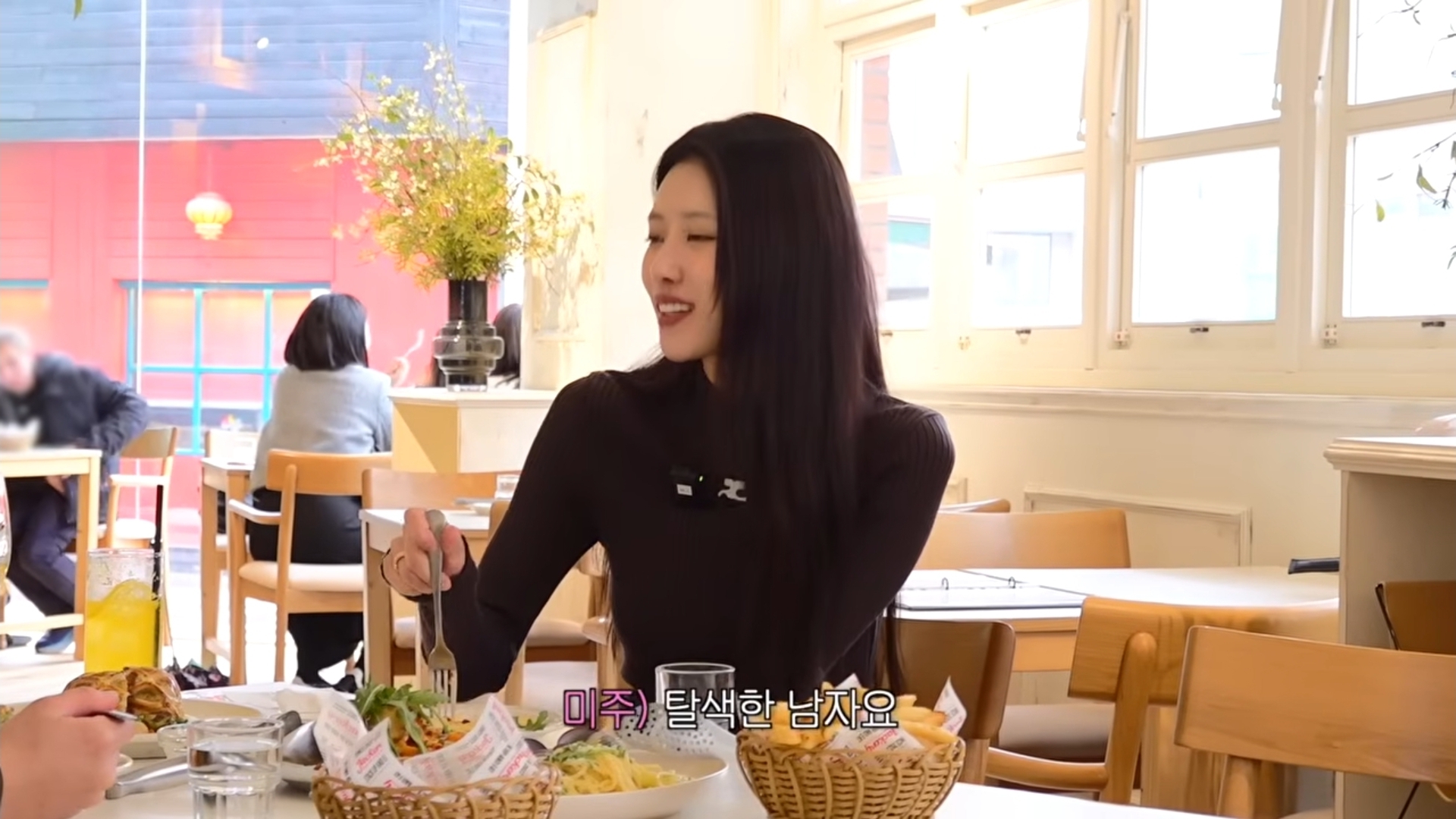 [잡담] 샤갈 이미주랑 이장준 소개팅 상황극 하는것봐 | 인스티즈