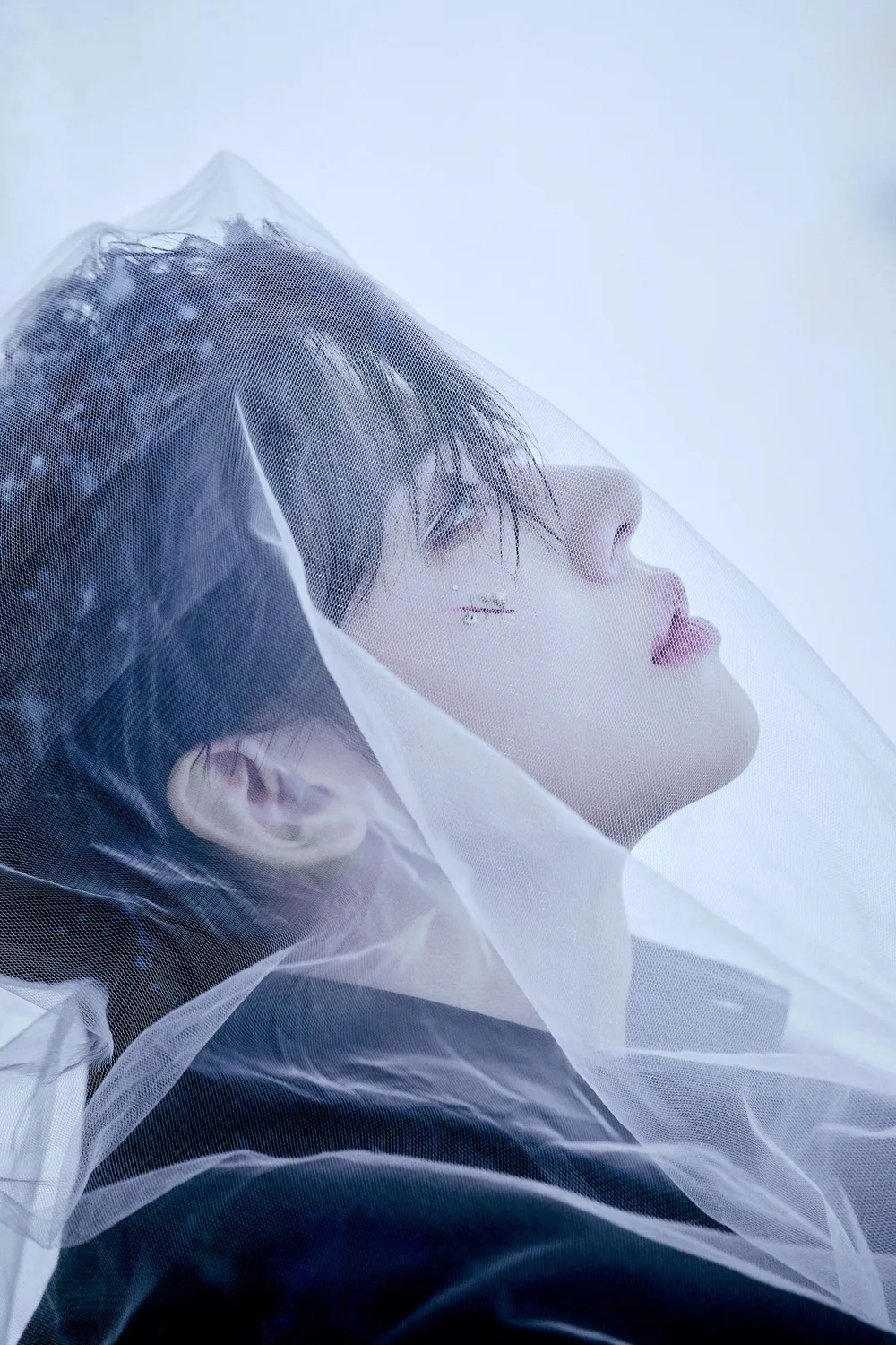 [잡담] 투바투 이 베일 쓴 컨포 일본앨범 컨포였구만 | 인스티즈