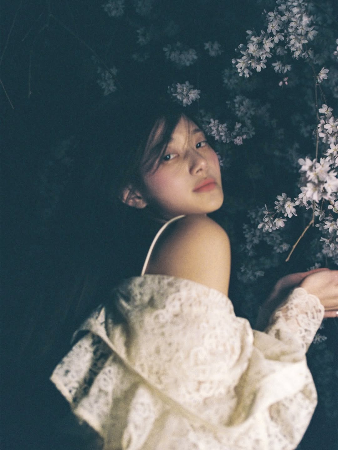 [잡담] 민서 이거 왤케 이쁨 | 인스티즈