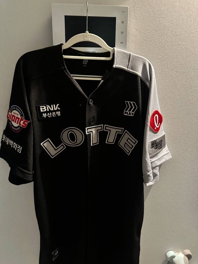 [잡담] 리뉴얼된 올드블랙니폼 | 인스티즈