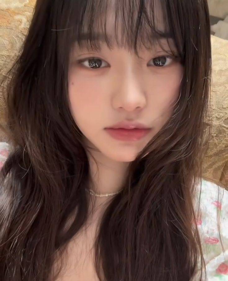 [잡담] 남자들도 이런 얼굴 좋아할까? | 인스티즈