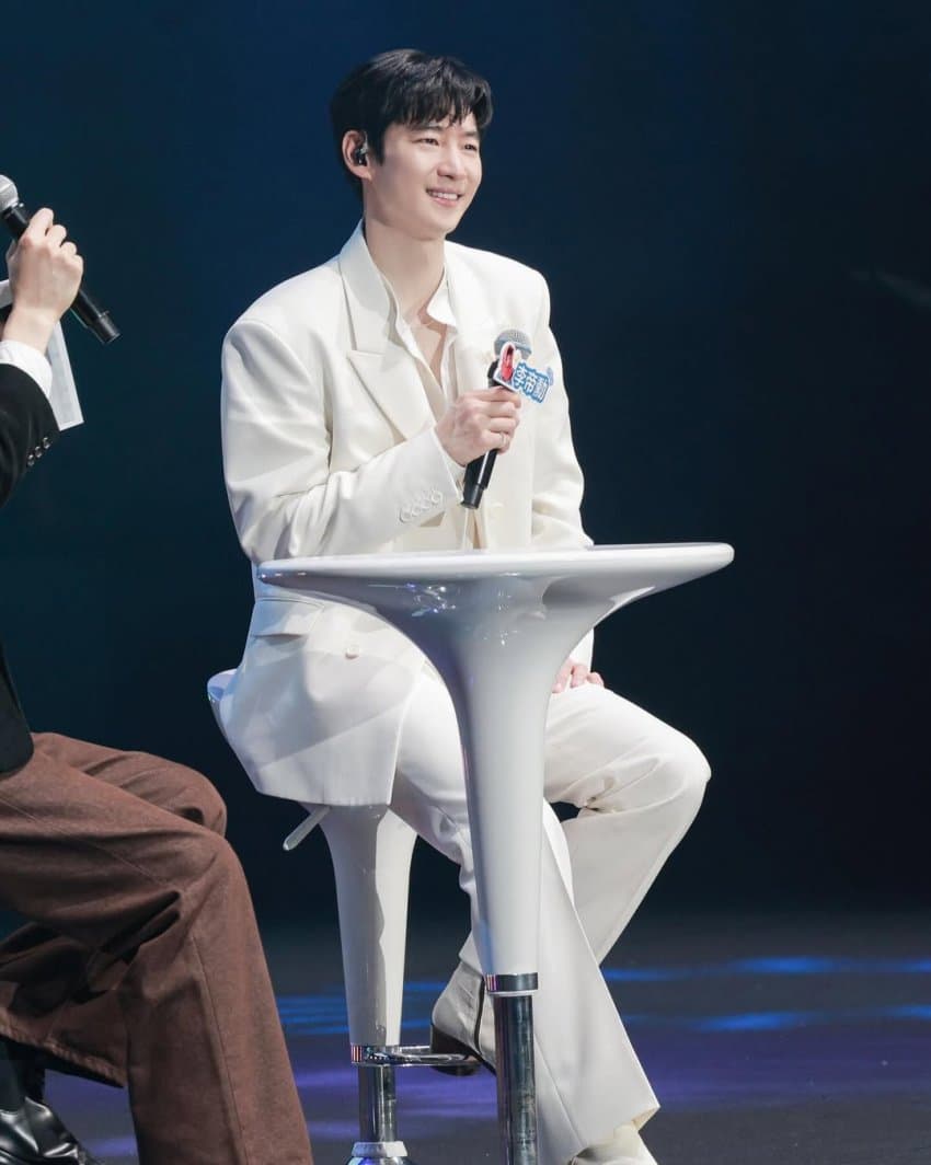 [잡담] 이제훈) 260407 이제훈 인스타 업뎃 | 인스티즈