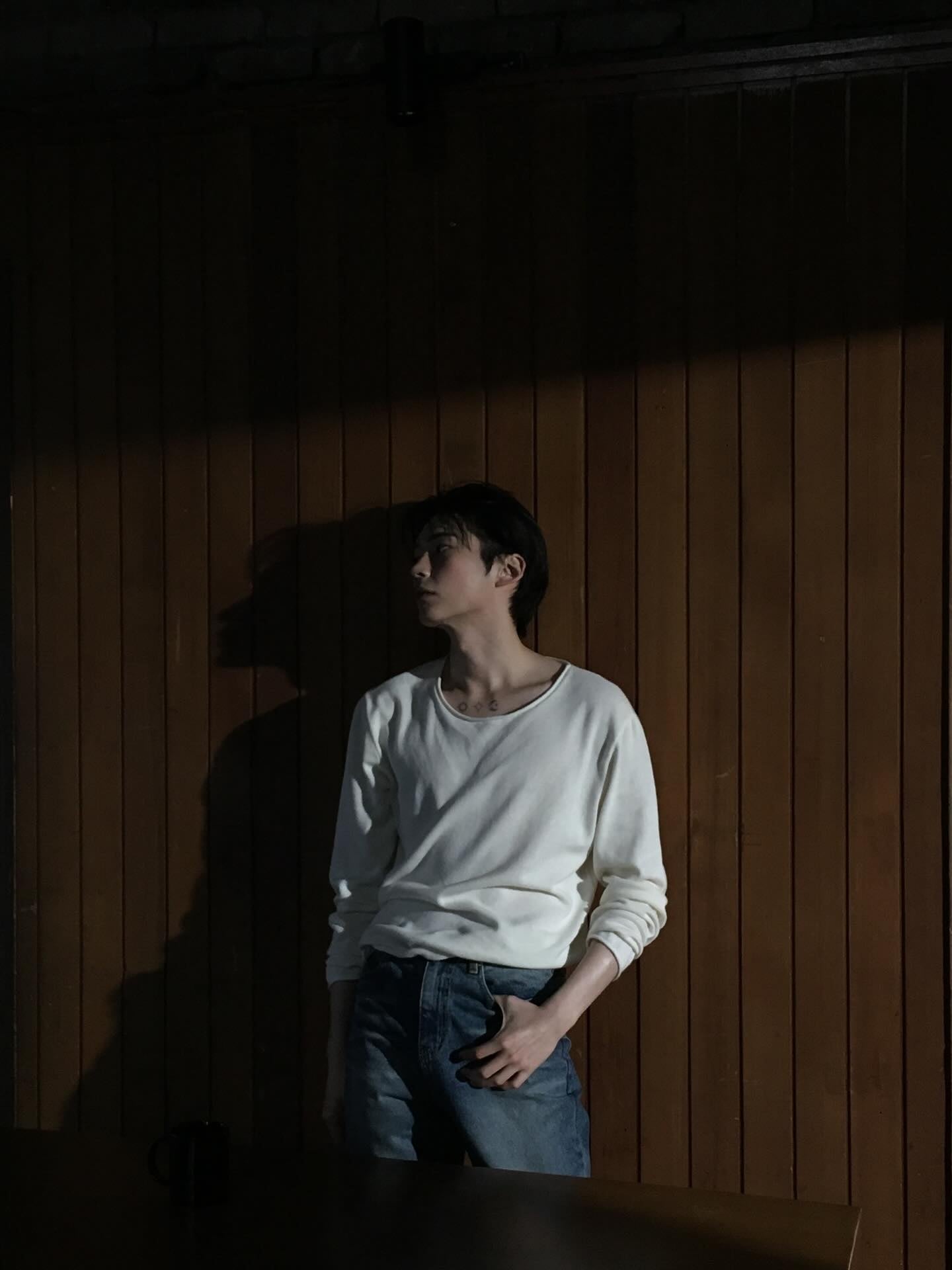 [잡담] 성한빈 인스타 사진 올려준거 느낌 너무 좋음 | 인스티즈
