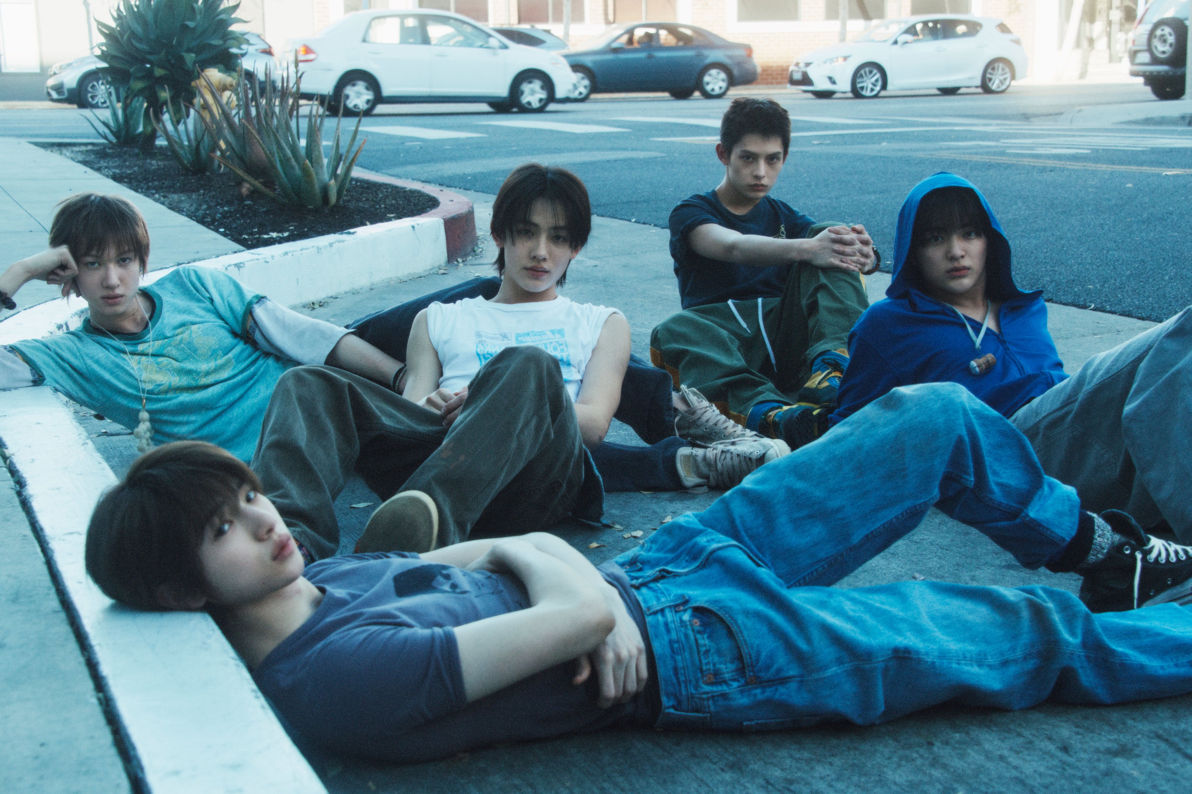 [잡담] 코르티스 어제 무보정 보다가 보정 들어간거 보니까 좋네ㅋㅋㅋ | 인스티즈