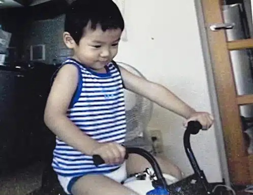 [잡담] 아 쇼타로 애기때랑 지금이랑 똑같이 생겼는데 | 인스티즈