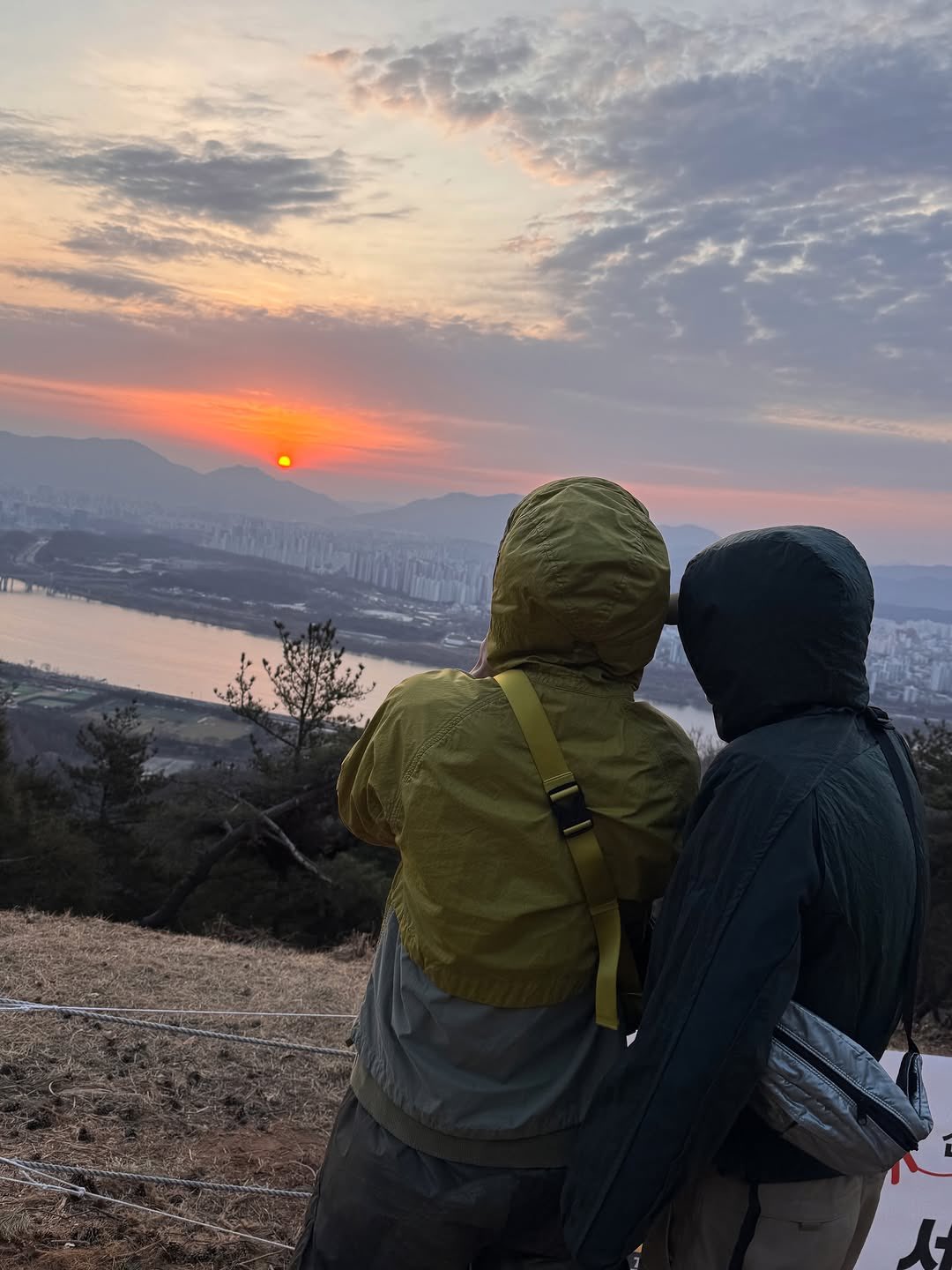 [잡담] 성찬영 사이좋은 강아디들🐶🐶 | 인스티즈