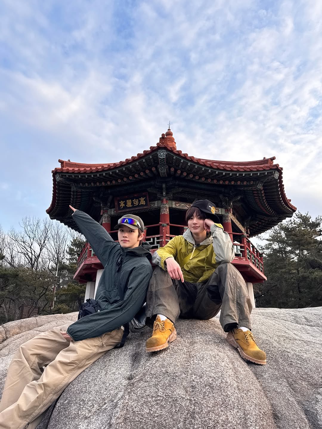 [잡담] 성찬영 사이좋은 강아디들🐶🐶 | 인스티즈