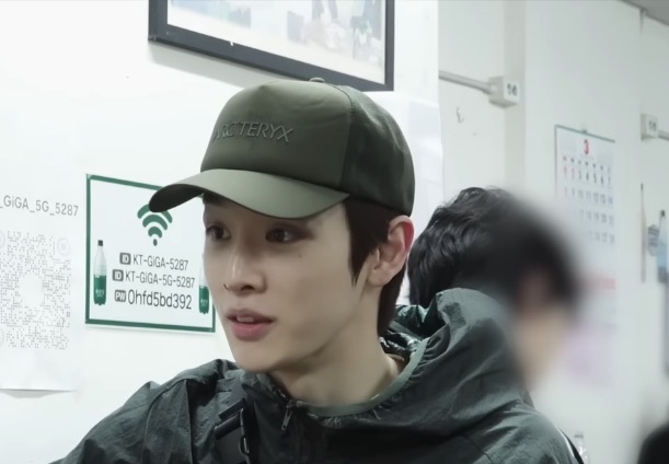 [잡담] 성찬이 등산 자컨 내내 눈물점 있던데 | 인스티즈