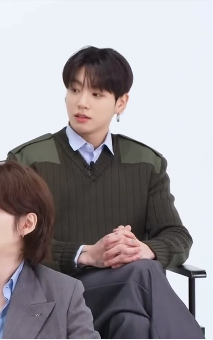 [잡담] 어제 인터뷰 뜬거 정국 얼굴 뭔데? | 인스티즈