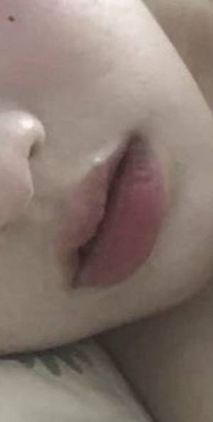 [잡담] 님들아 나 입술 필러좀 봐주셈🙏 | 인스티즈