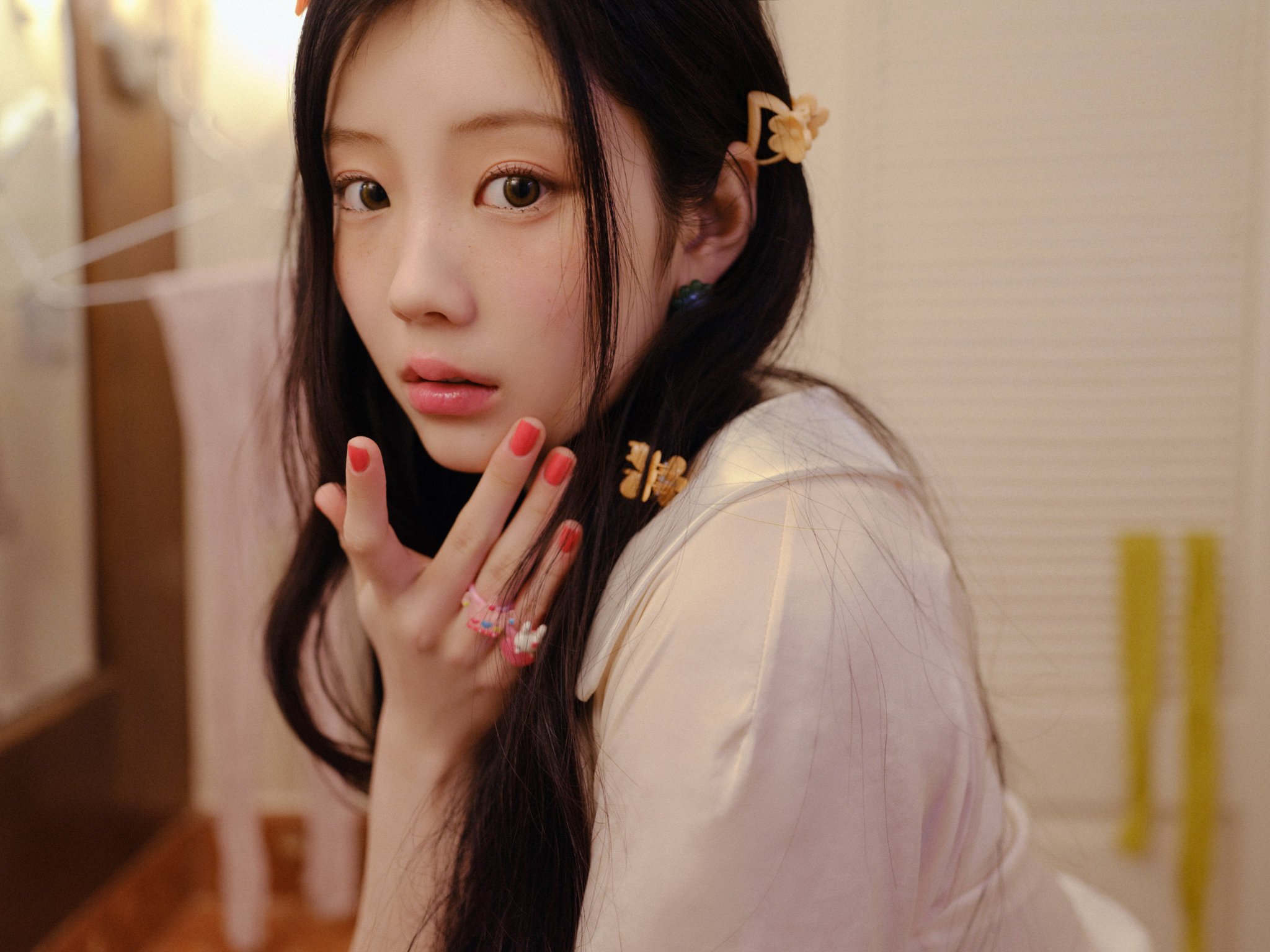 [미디어] ILLIT 아일릿 'MAMIHLAPINATAPAI' Concept Photo GRWM 💅 | 인스티즈