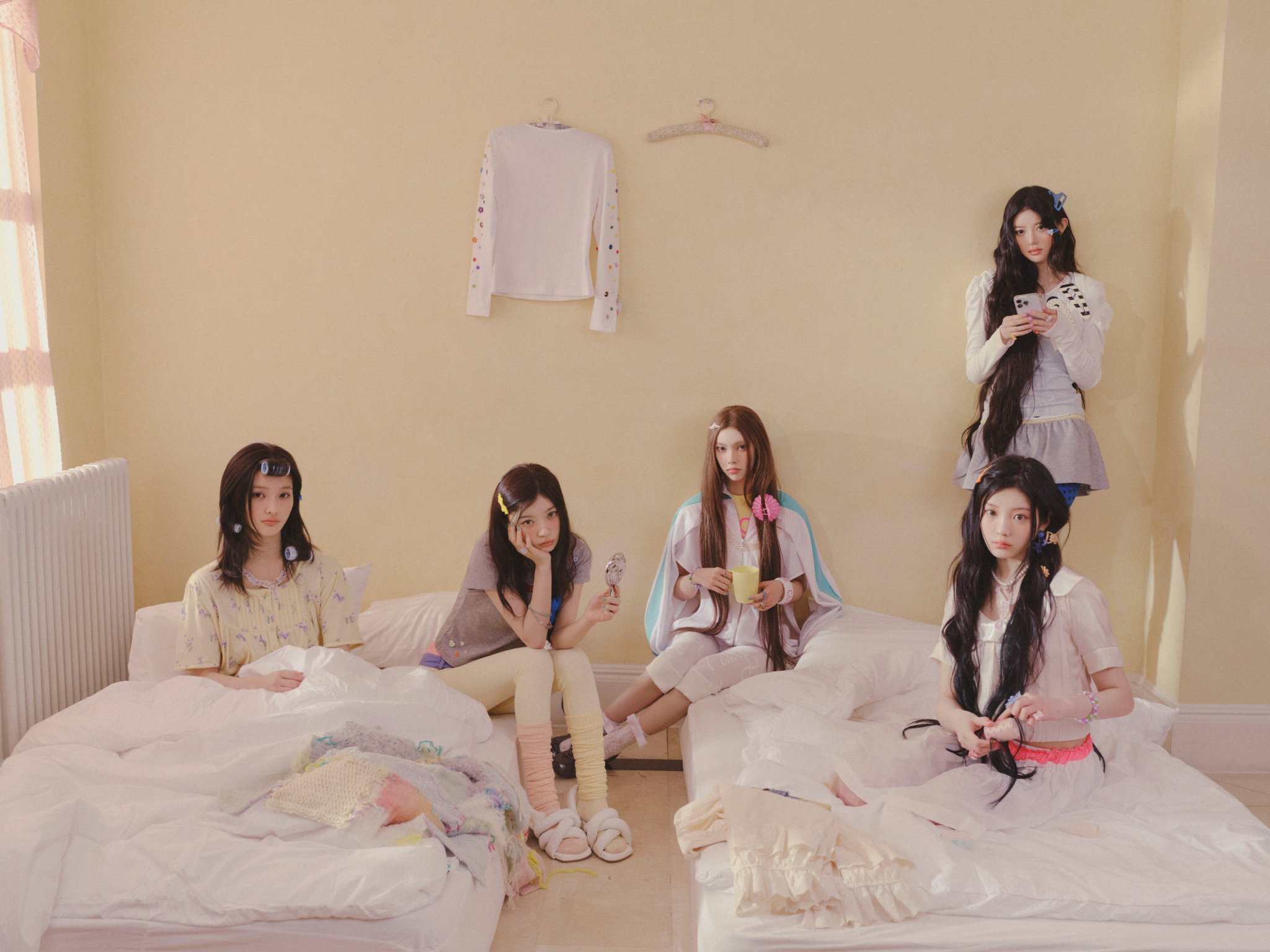 [미디어] ILLIT 아일릿 'MAMIHLAPINATAPAI' Concept Photo GRWM 💅 | 인스티즈