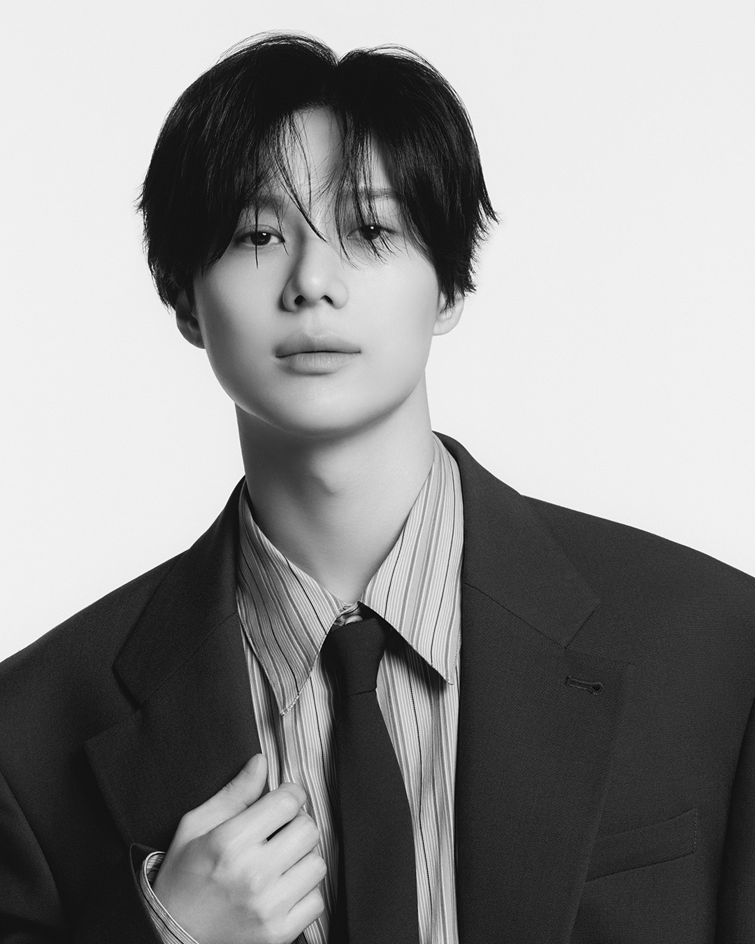 [잡담] 태민, 갤럭시코퍼레이션 새 프로필사진 | 인스티즈