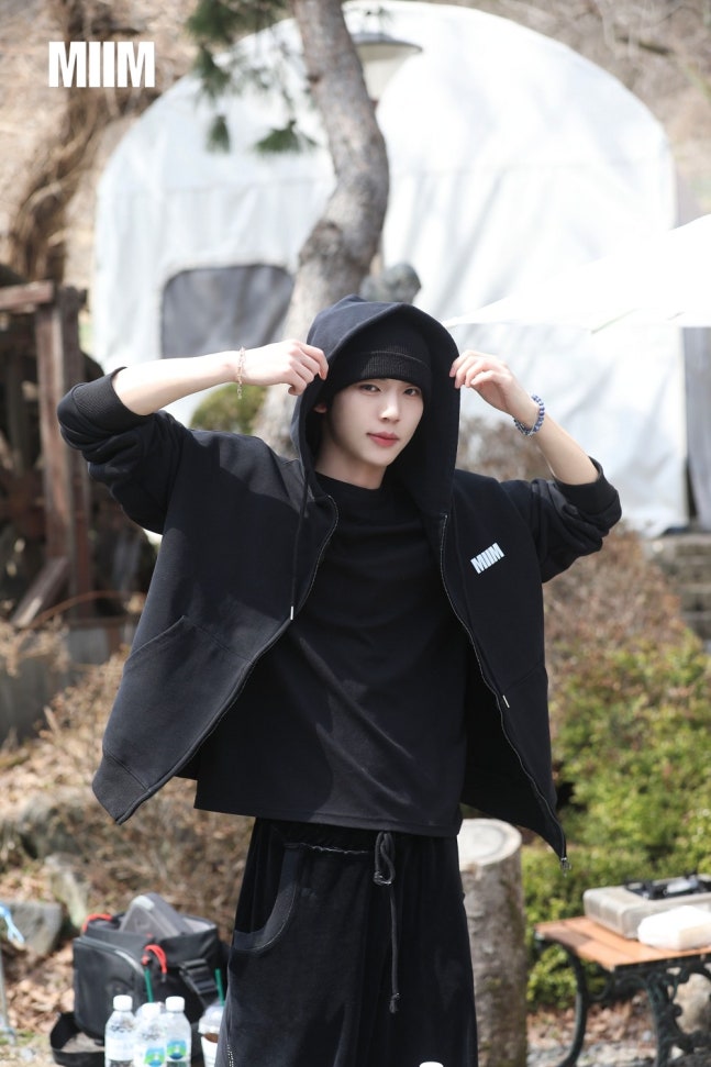 [잡담] 한유진 진짜 세상에서 제일잘생겨보여 | 인스티즈