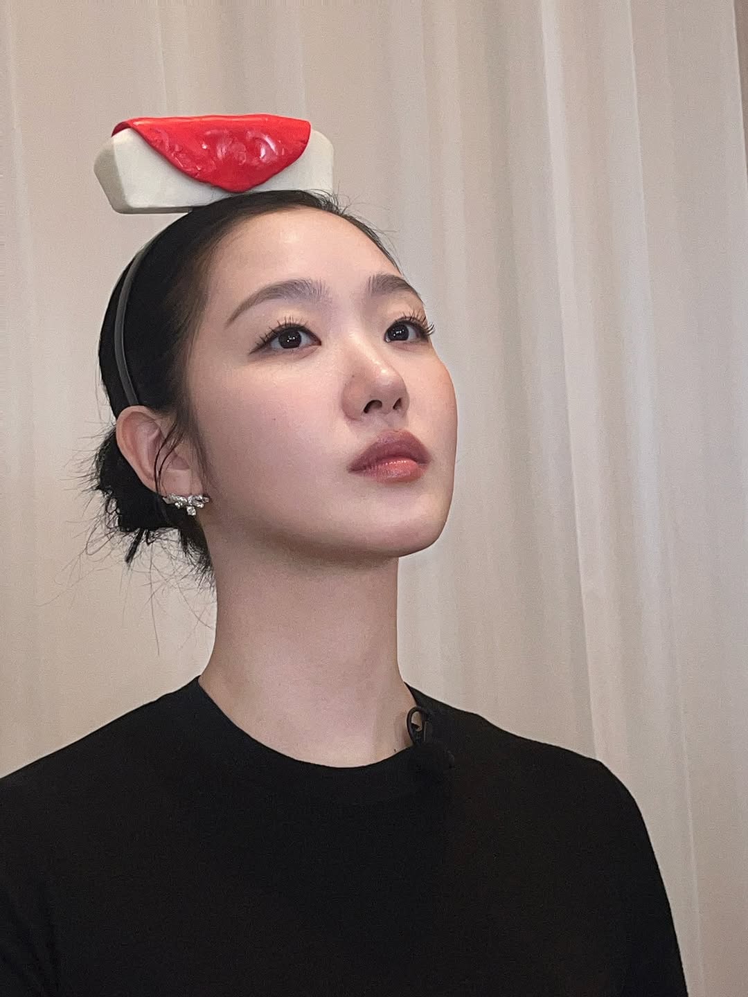 [잡담] 김고은 은근 파격적인 스타일 많이하는듯... | 인스티즈