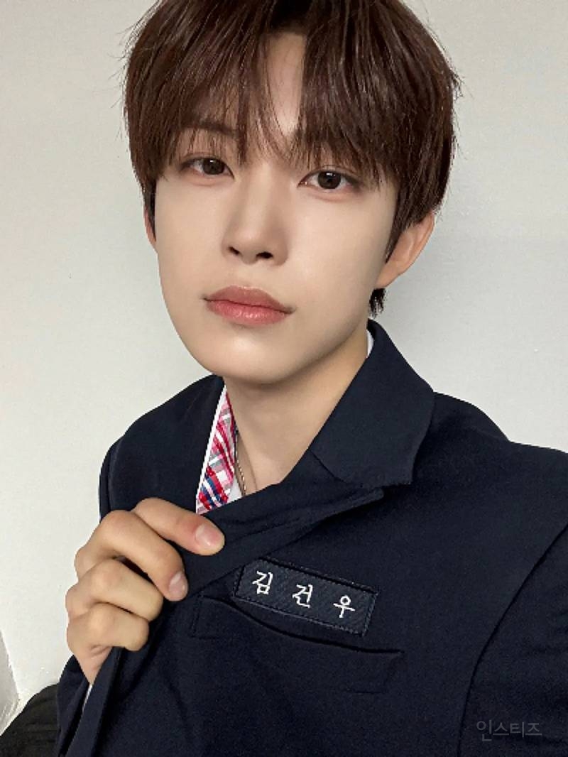 신인그룹 알파드라이브원 김건우, 결국 인성논란 속 활동 중단 | 인스티즈