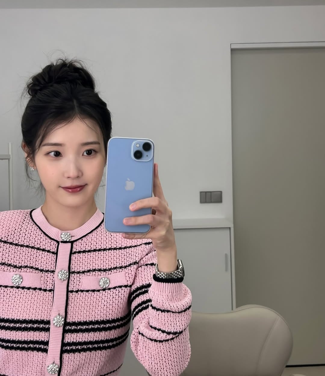 [잡담] 아이유) 260408 아이유 공식 트위터 업뎃 | 인스티즈