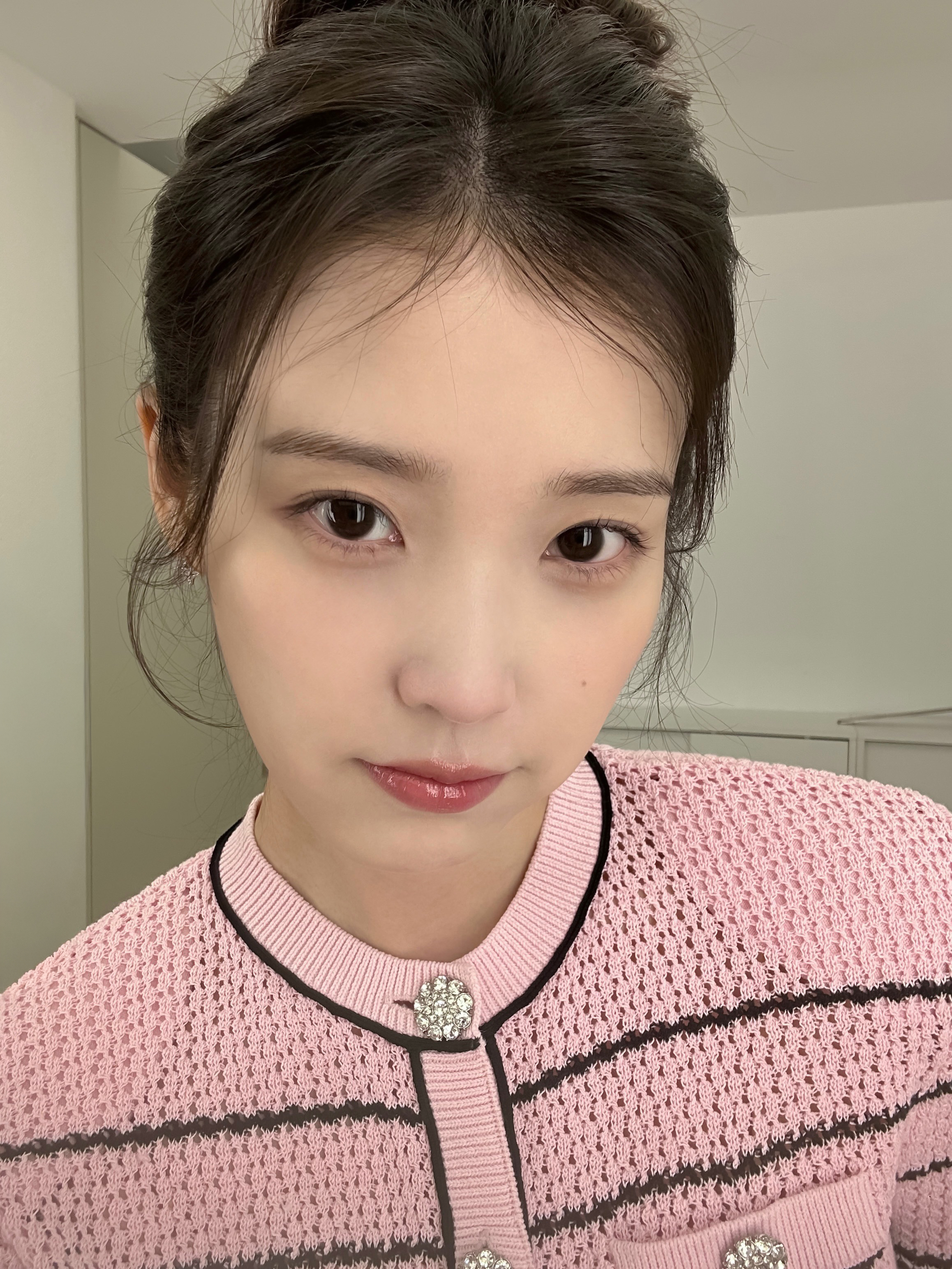 [잡담] 아이유) 아이유 공트에 사진 올라옴! | 인스티즈