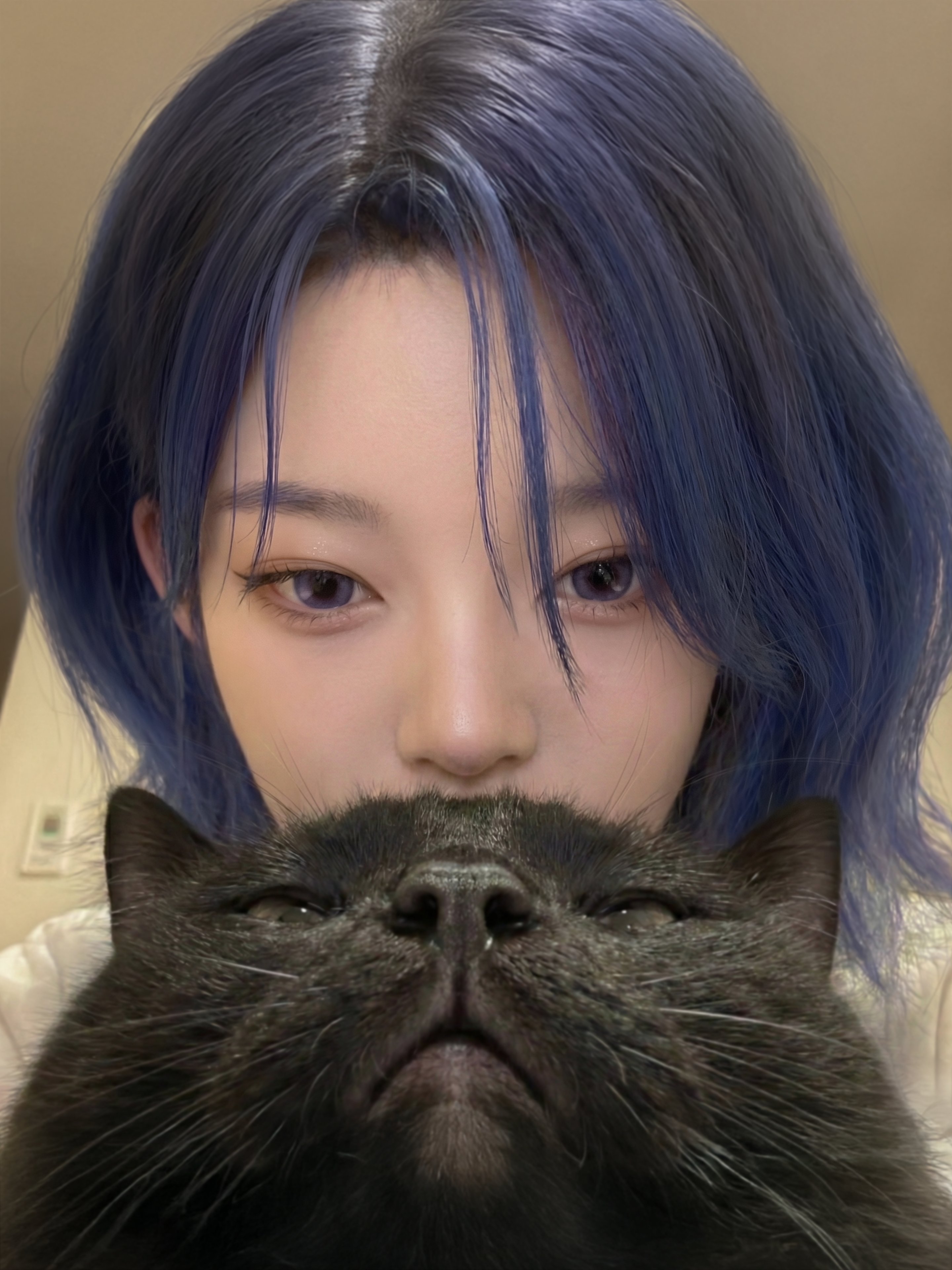 [잡담] 얘 스엠 dm캐스팅 당할거같은 얼굴이네 | 인스티즈