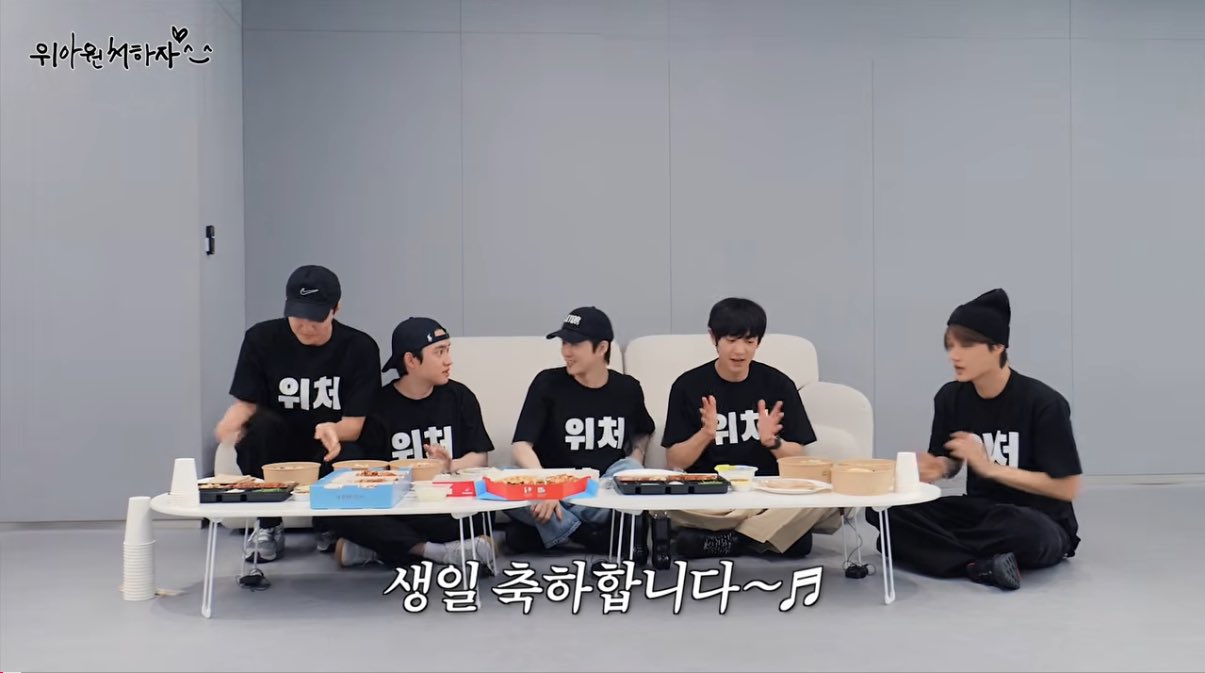[잡담] 엑소 위처 티셔츠 공구하고싶다 | 인스티즈