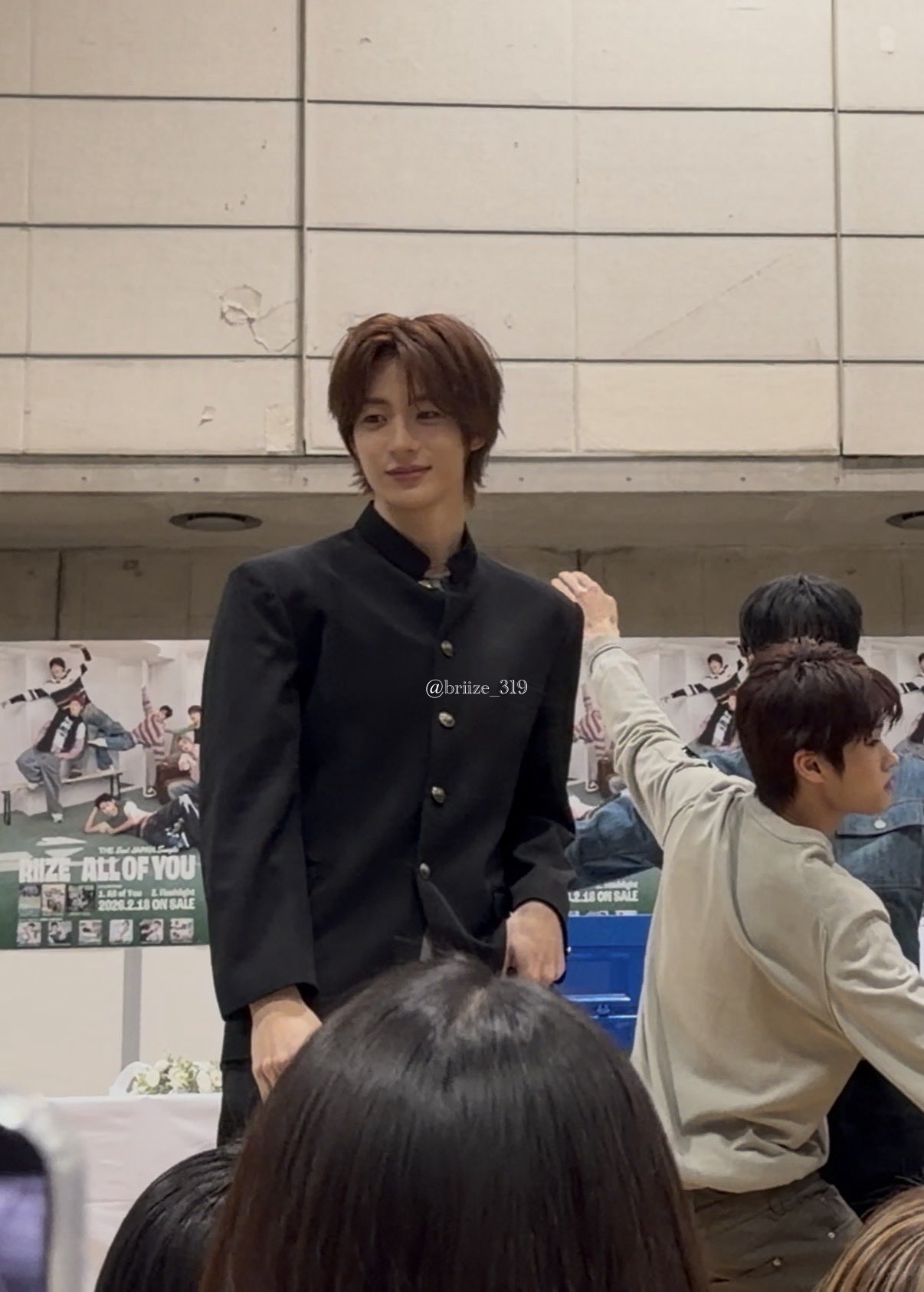 [잡담] 앤톤 가쿠란 개잘생김 | 인스티즈