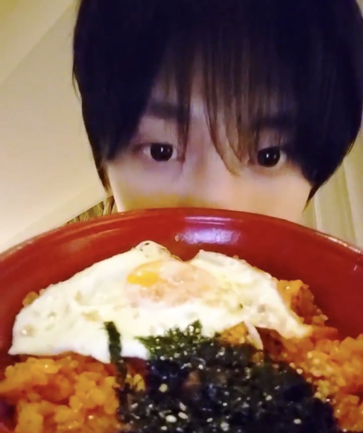 [잡담] 아닠ㅋㅋㅋㅋ 음식 소개하는 원빈이가 너무 귀여웤ㅋㅋㅋ | 인스티즈