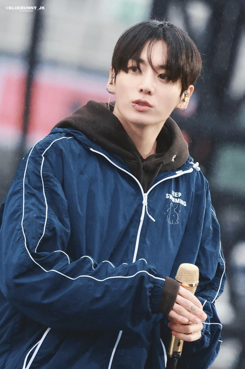 [잡담] 정국 사첵 사진보는데 이제 동그라미 | 인스티즈