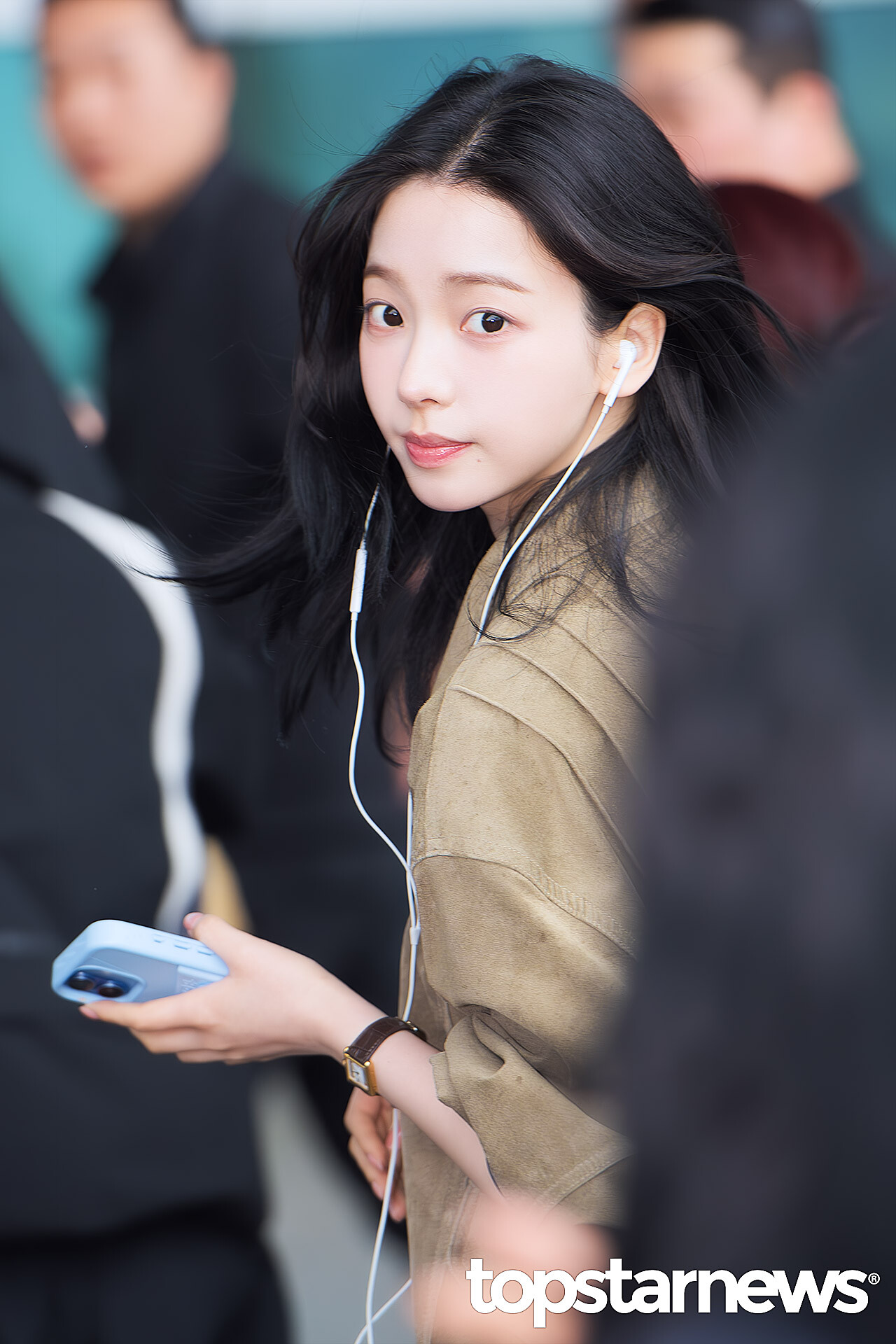 [잡담] 오늘 일본 출국한 에스파 기사사진 | 인스티즈