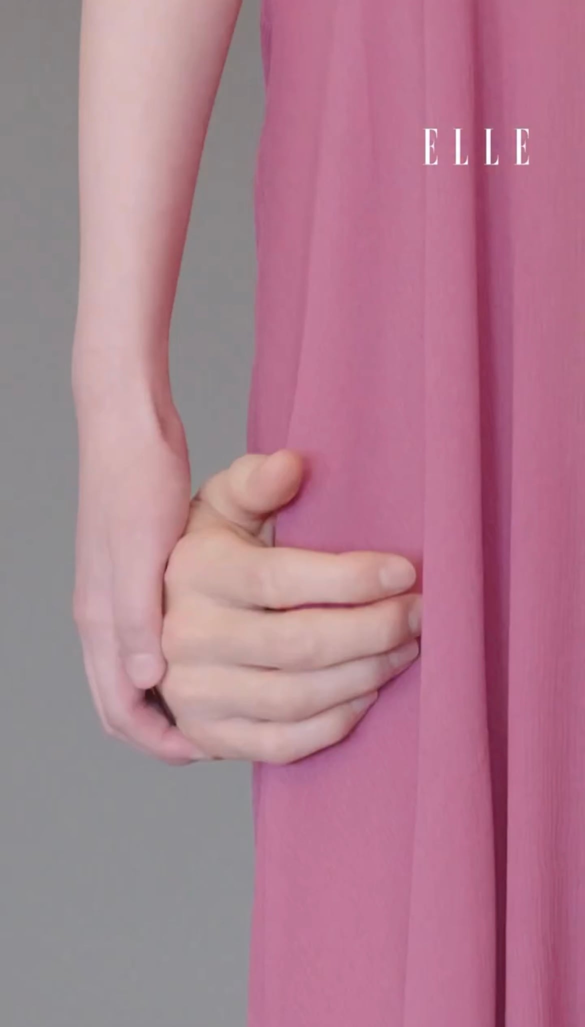 [잡담] 얘들아 아이유 변우석 좀 봐.. 미친거야 | 인스티즈