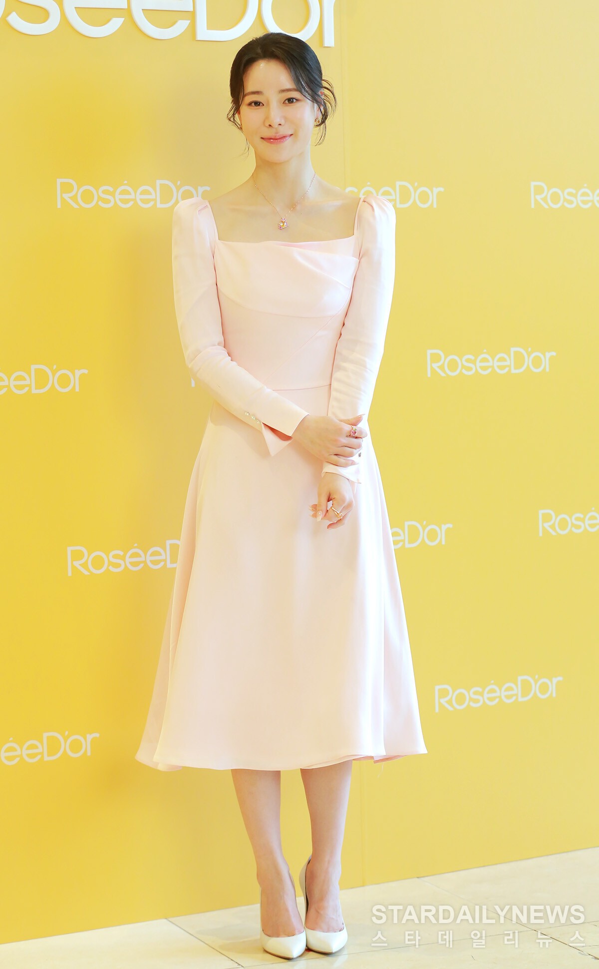 [잡담] 임지연 오늘 진짜 화사히다 | 인스티즈