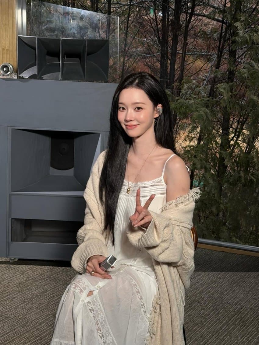 [마플] 260409 윈터 인스타 업뎃 | 인스티즈
