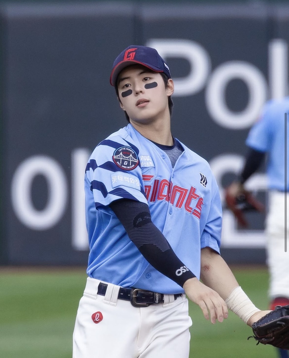 [잡담] 야구선수라는데 잘생겼다... | 인스티즈