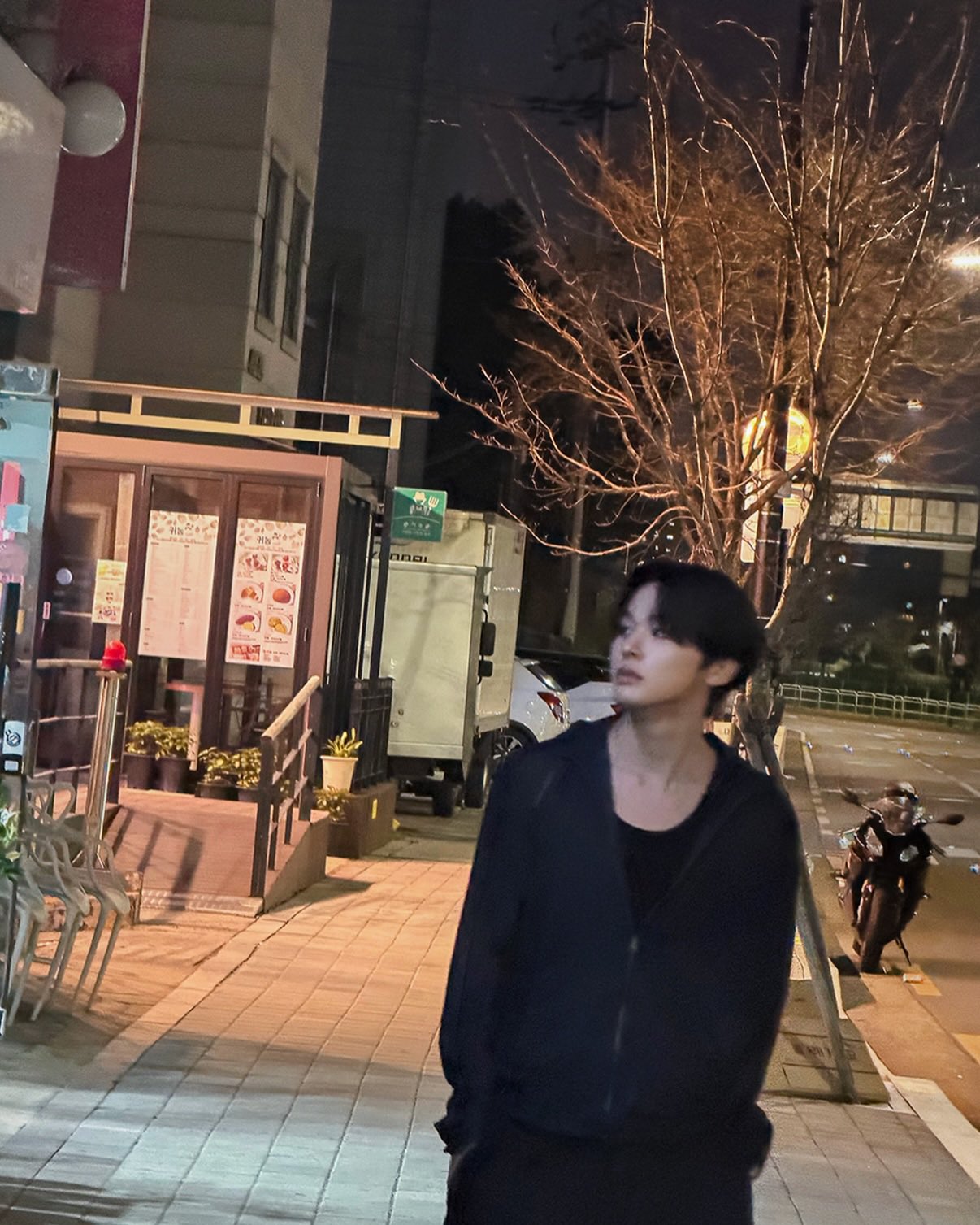 [잡담] 이런 빵집 알바생 어딨어요.... | 인스티즈