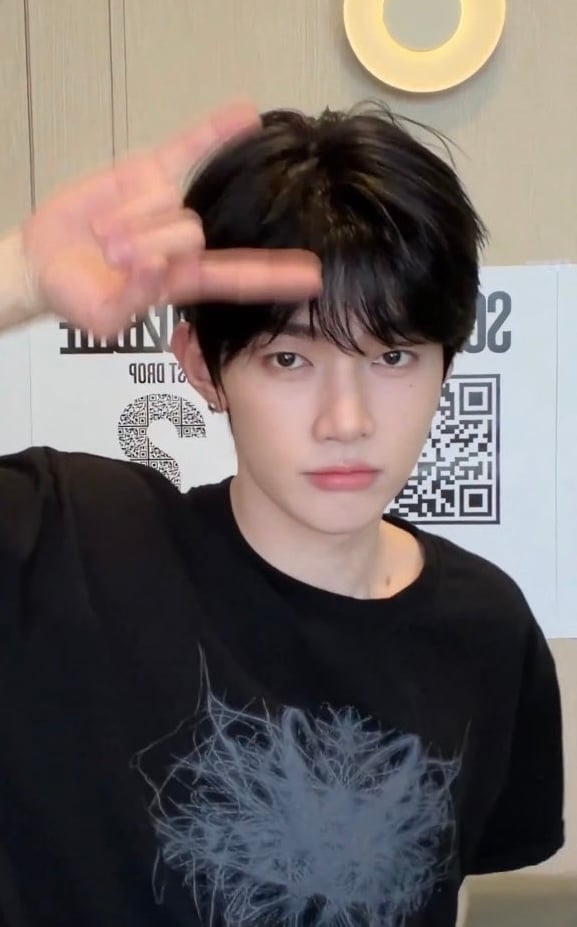 [잡담] 아씨 장하오 앤더블로 첫 단독릴스왔는데 | 인스티즈