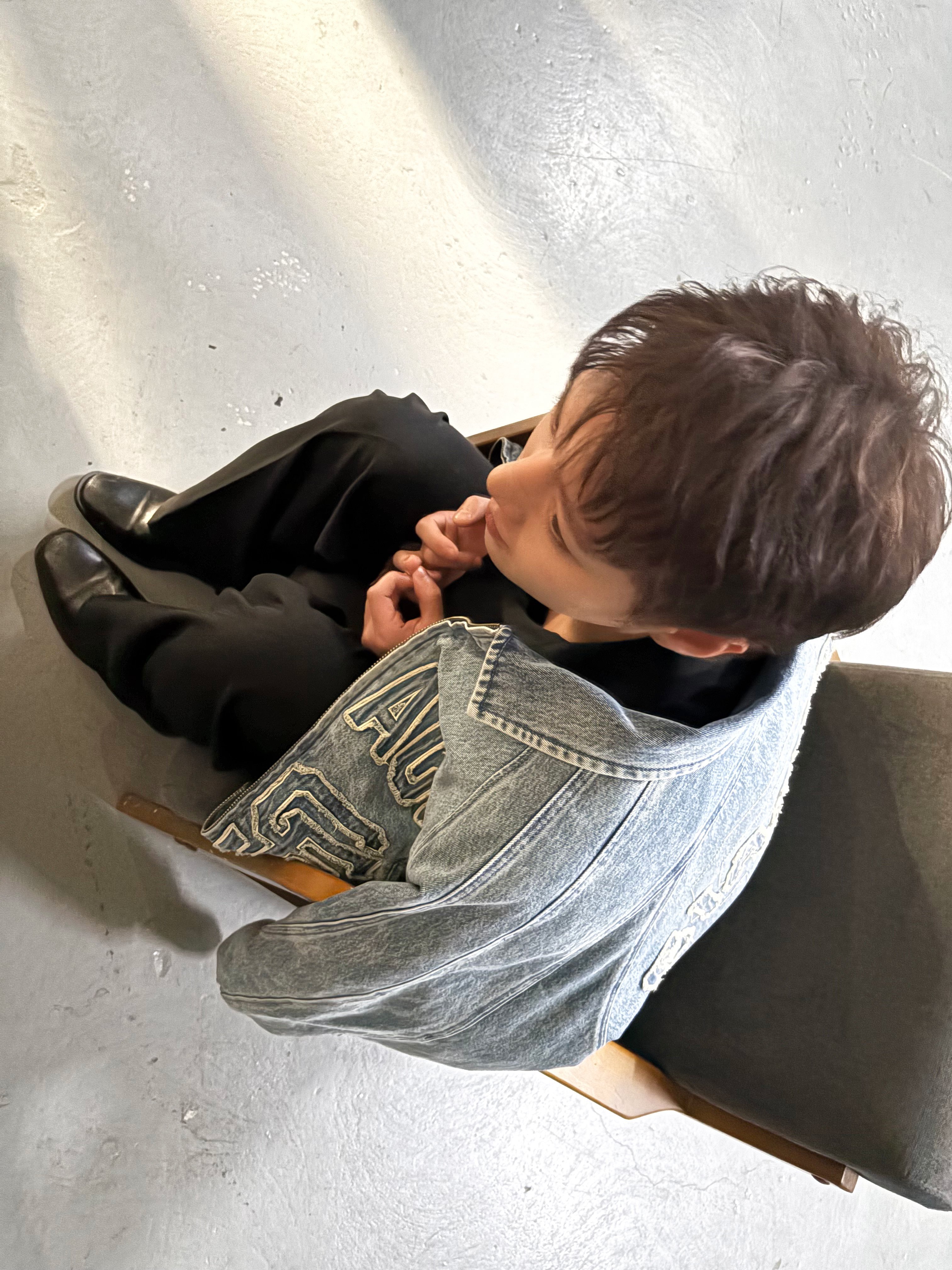 [잡담] 아 박지훈 갈발로 염색한 듯 | 인스티즈