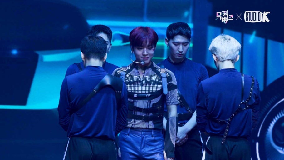 [잡담] 박지훈 nitro 의상 나만 좋음? | 인스티즈