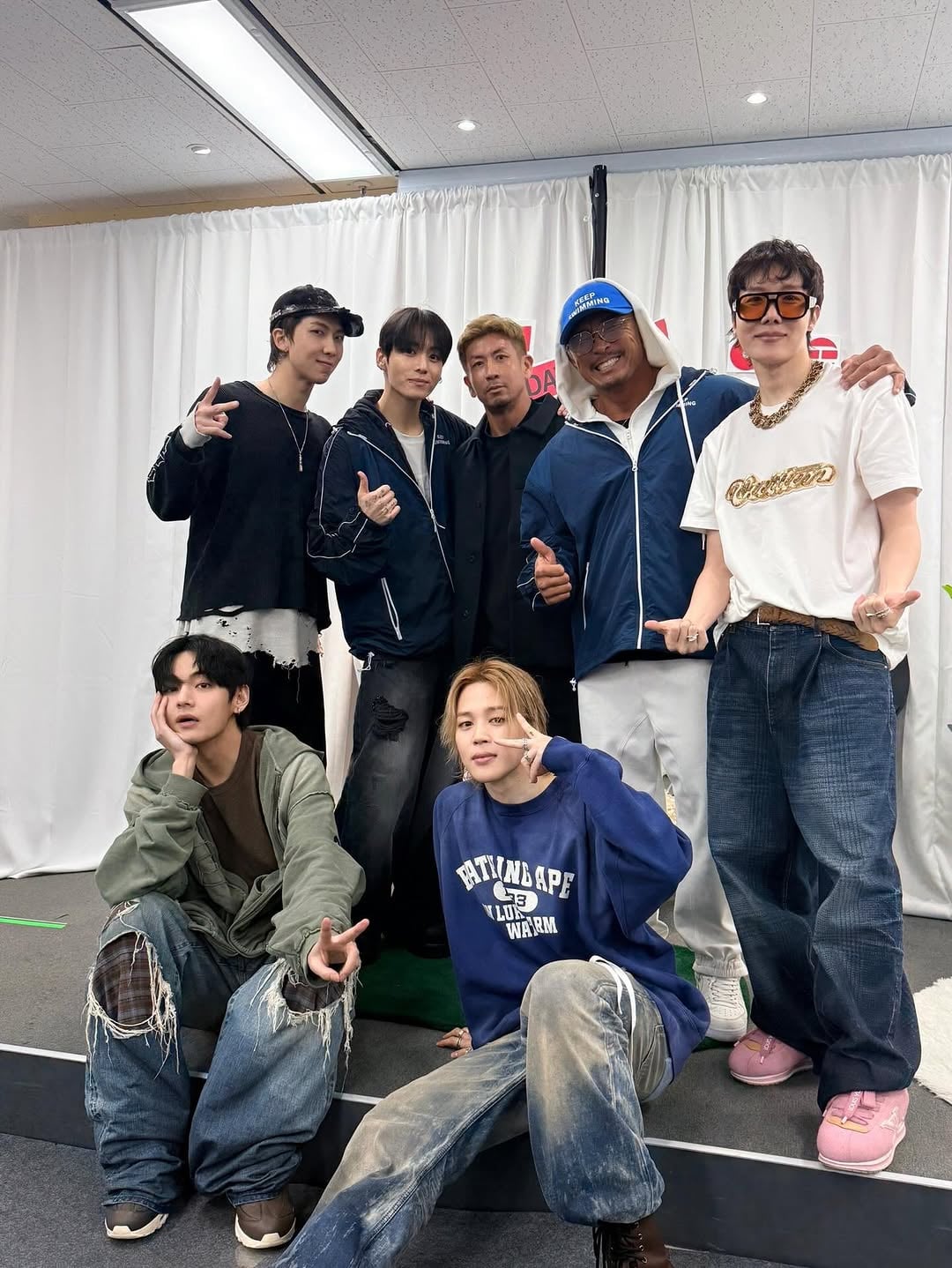 [잡담] 추아조씨가 방탄 콘서트 인증 사진 올려줬다! 멤버들이랑 | 인스티즈