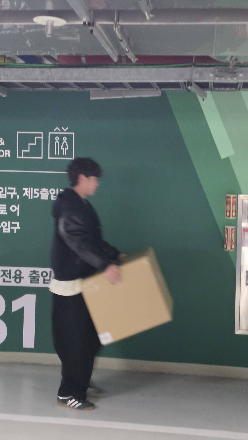 [잡담] 어제 우취되고 주차장 가봤엇는데 | 인스티즈