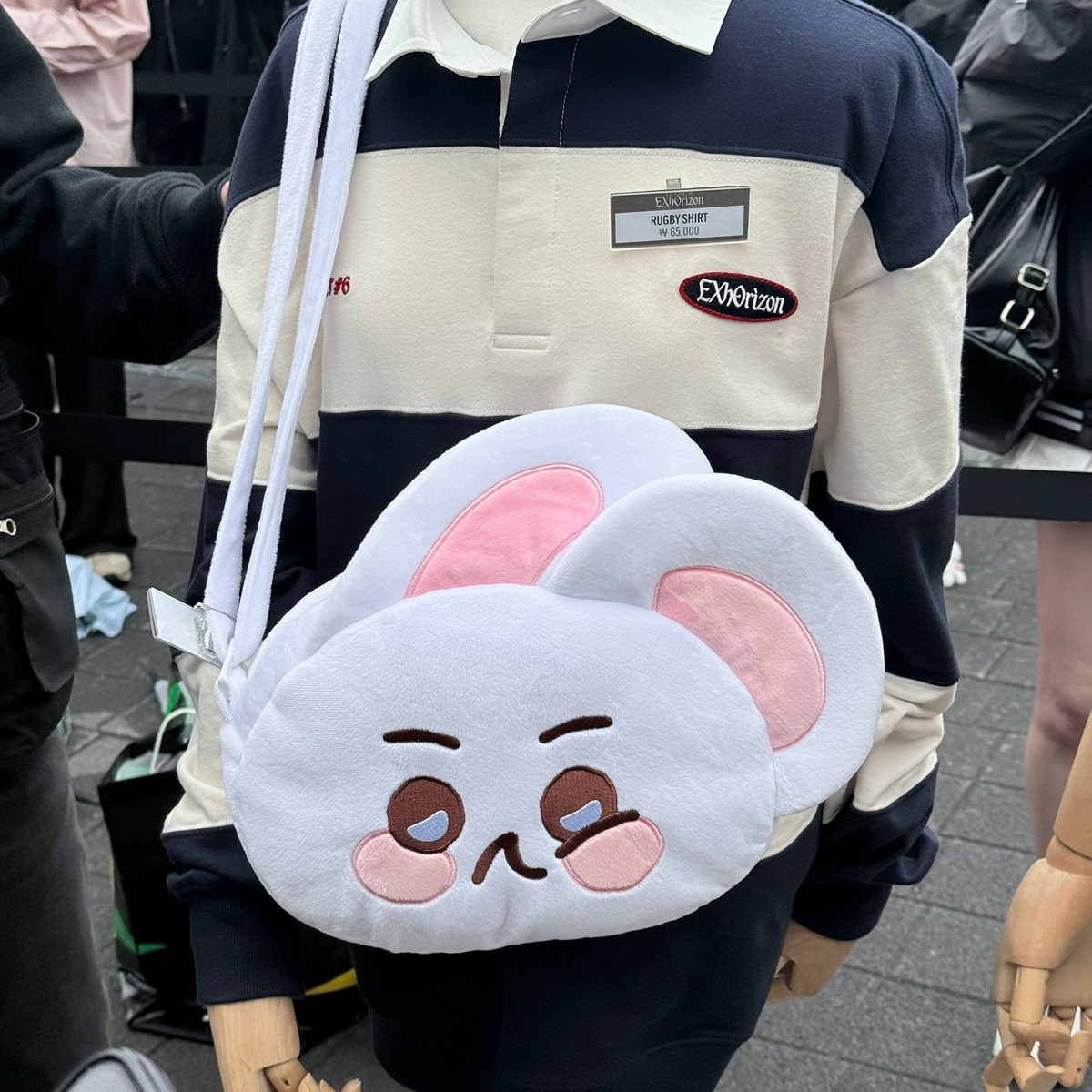 [잡담] 아 엑소 응원봉 가방 왜케 커 ㅋㅋㅋㅋㅋㅋㅋㅋㅋㅋ | 인스티즈